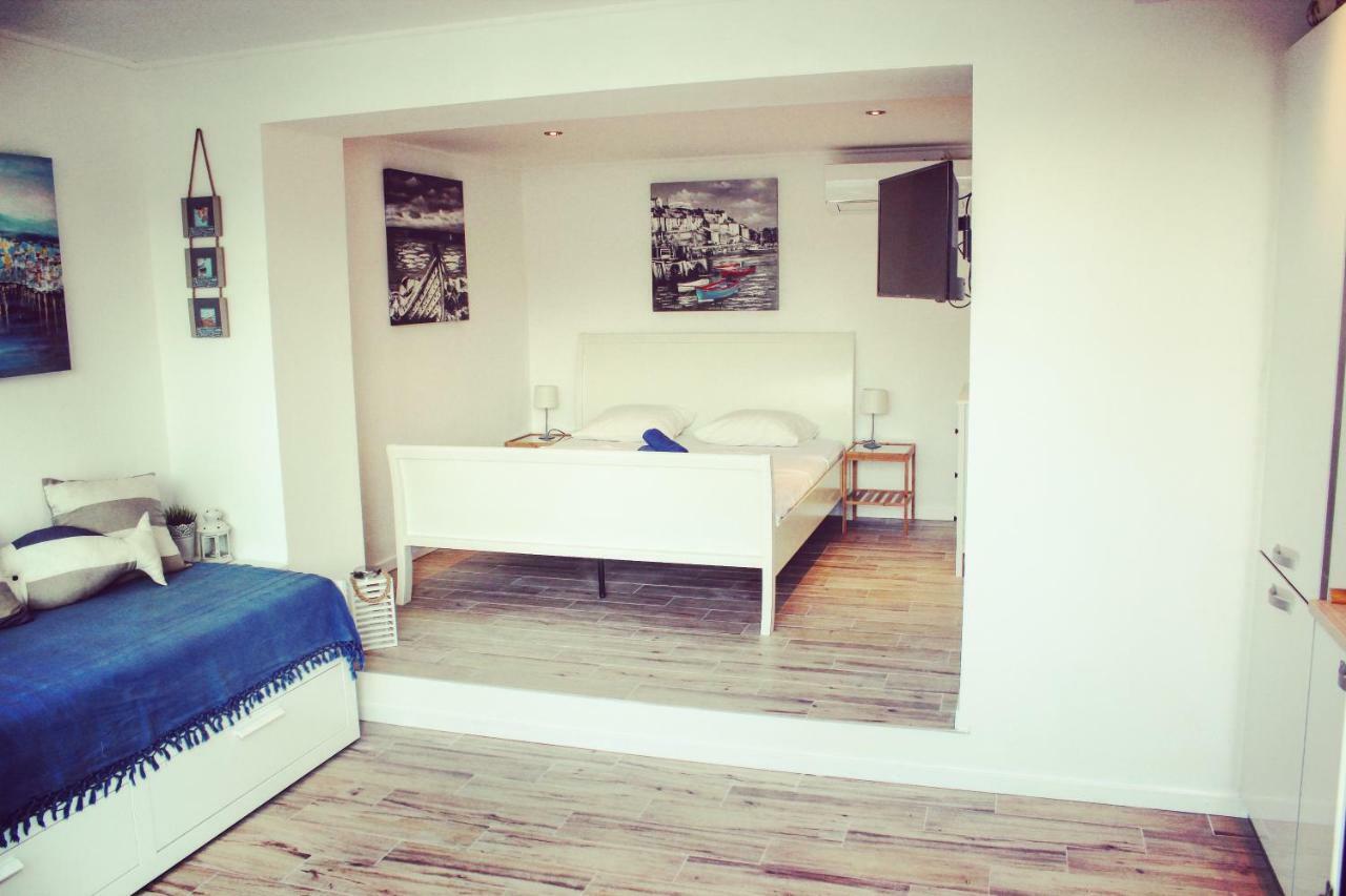O Sole Apartment With Private Beach Donji Okrug  Esterno foto